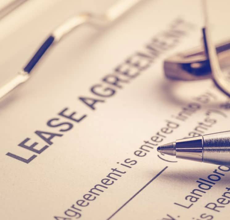 Lease Agreement Contract Paper & Pen — Dispute Resolution in Port Macquarie, NSW